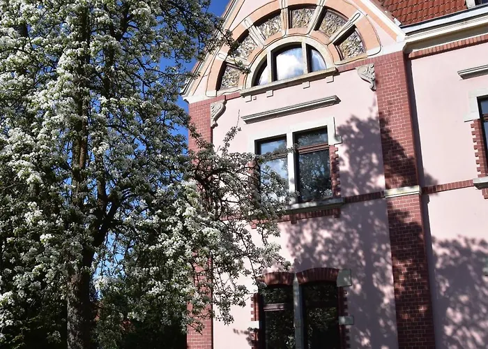 Und 
